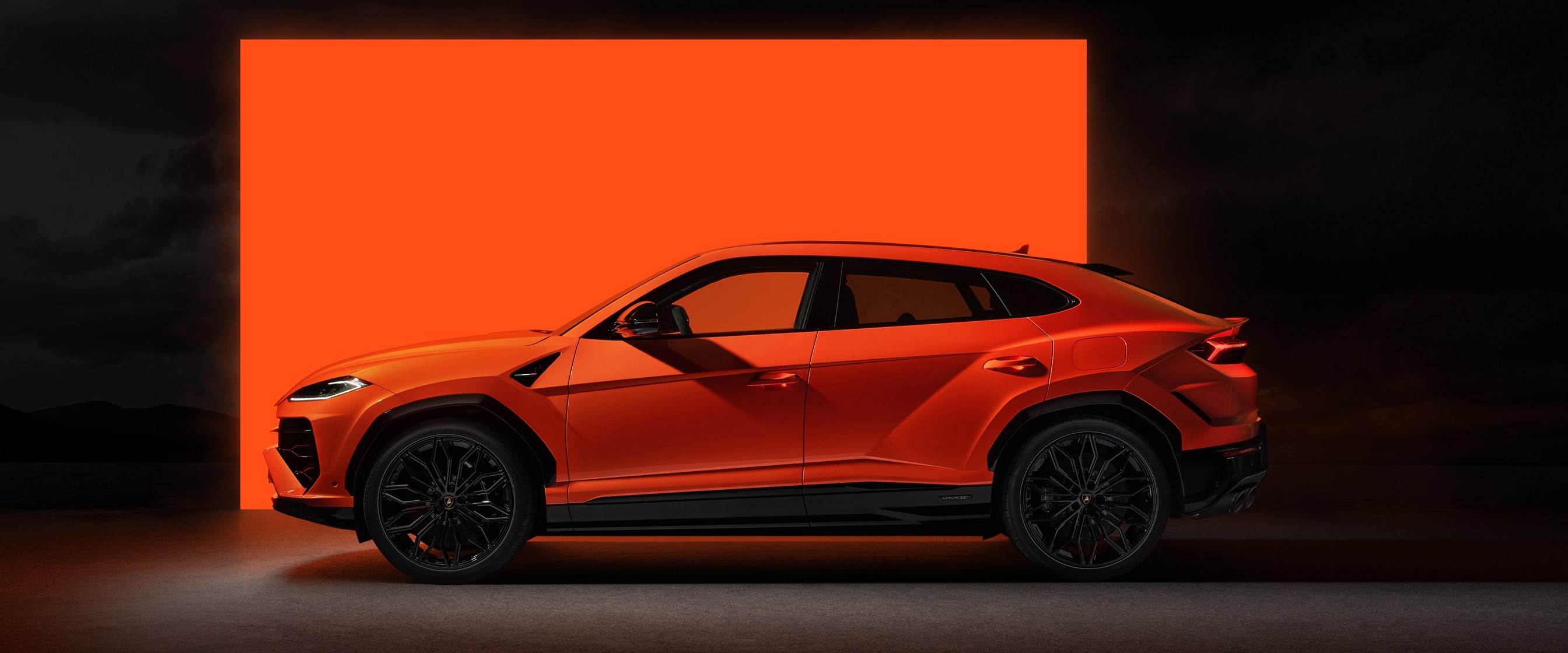 URUS PERFORMANTE